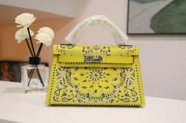 Picture of Hermes Handbags _SKUfw235423382fw
